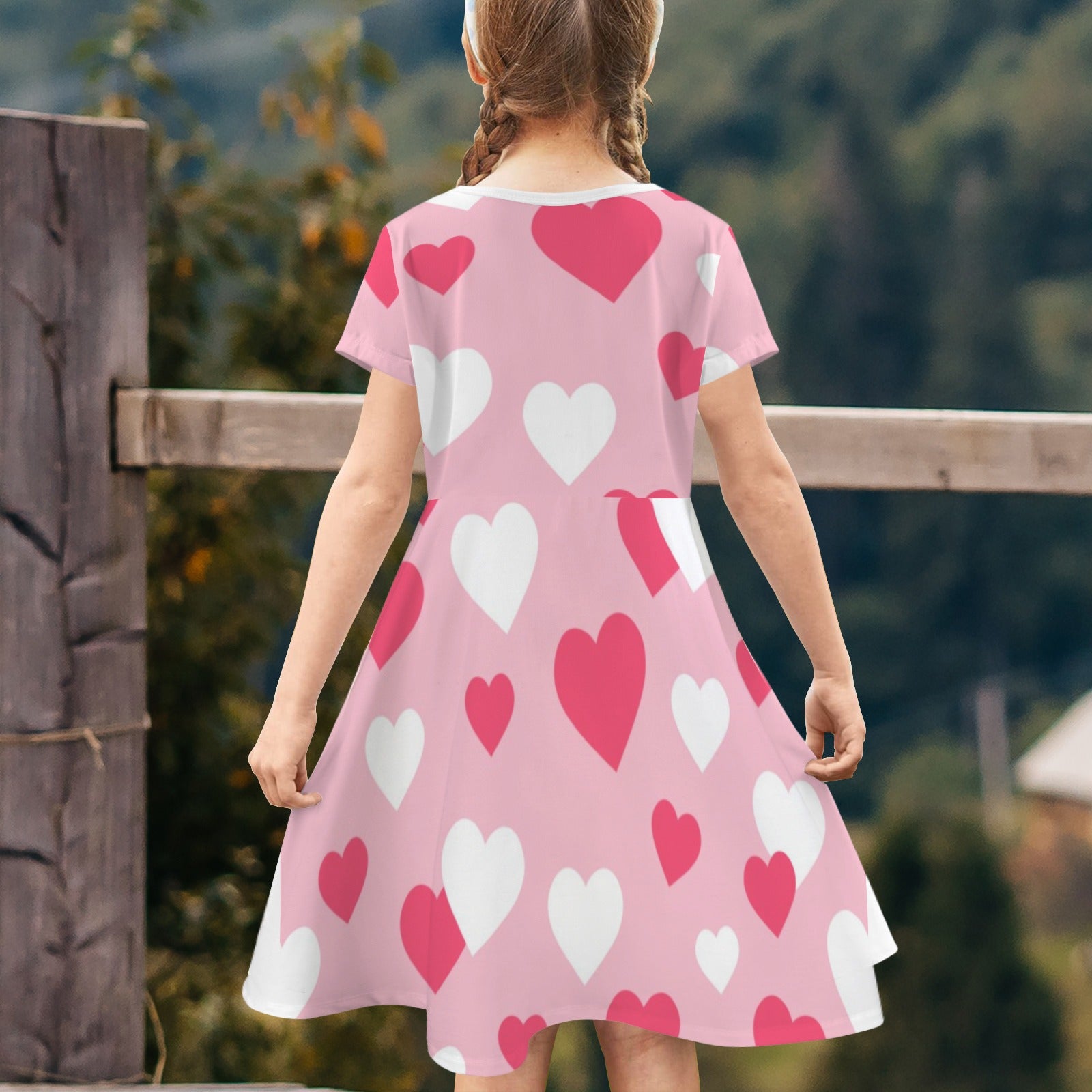 Short Sleeve Flowy Hem Girls Dress